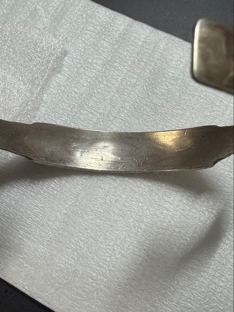 ナバホ　バングル　ターコイズ　インレイ シルバー インディアンジュエリー　刻印