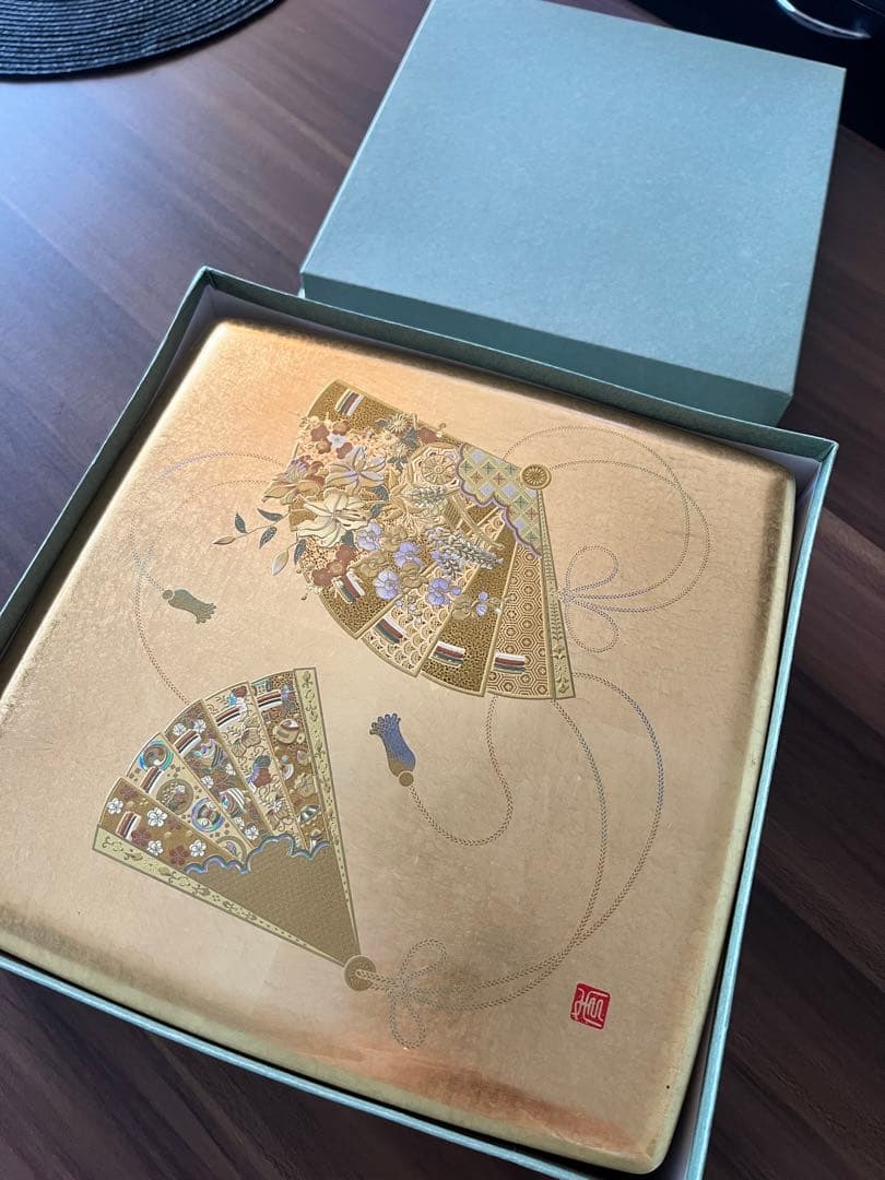 お正月　重箱　加賀金箔工芸品　高級お重