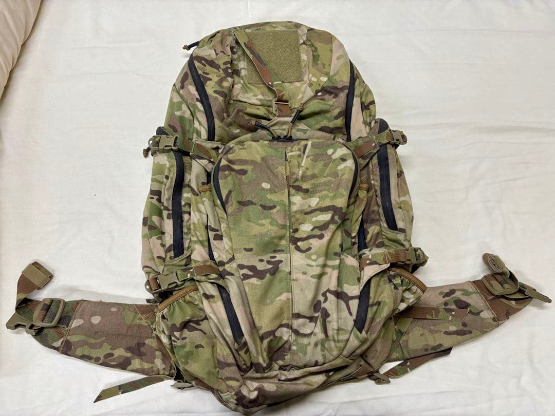 EAGLE インベーダー　50L バックパック　マルチカム