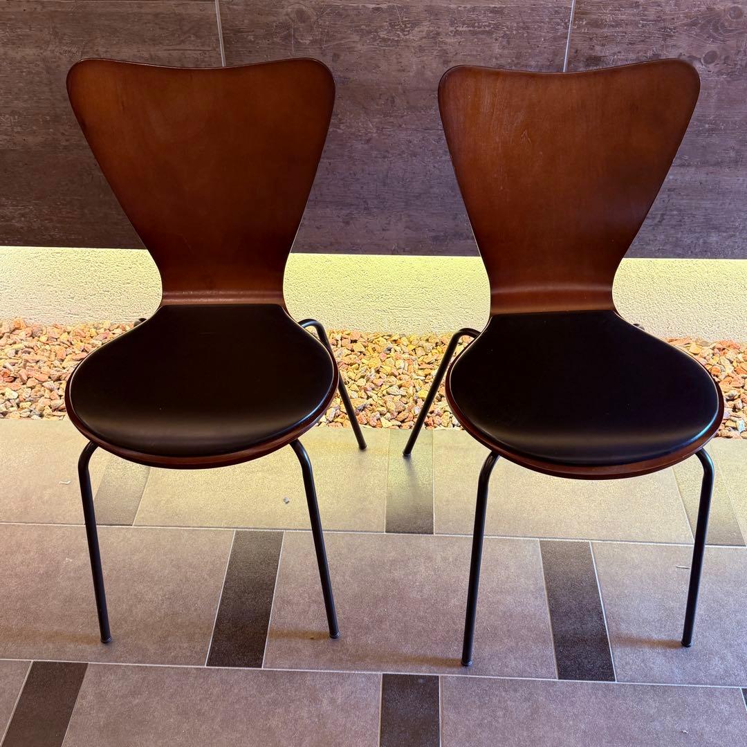 ブラウン　木製チェア　2脚セット