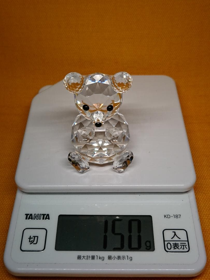 【美品】ベア　熊　スワロフスキー　置物　インテリア　工芸品　美術品　A3105