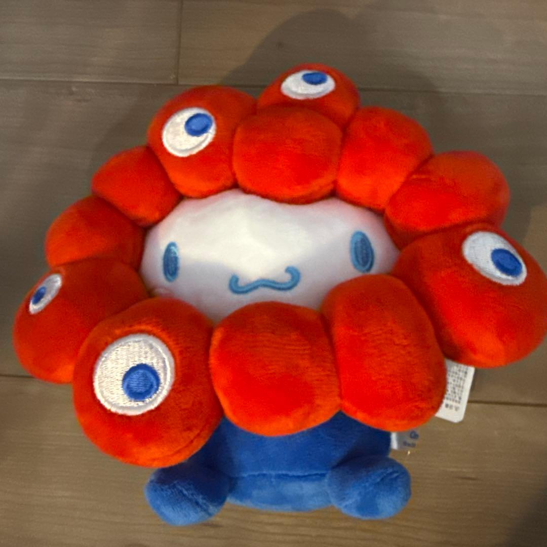 大阪関西万博ミャクミャクなりきりぬいぐるみ シナモンロールMサイズ　新品タグ付き