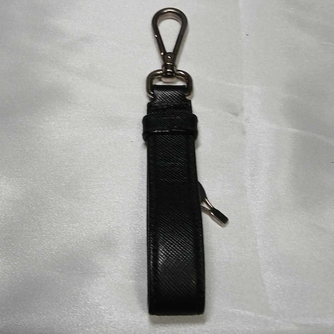 専用【PRADA】キーホルダー サフィアーノレザー テニスラケット 黒