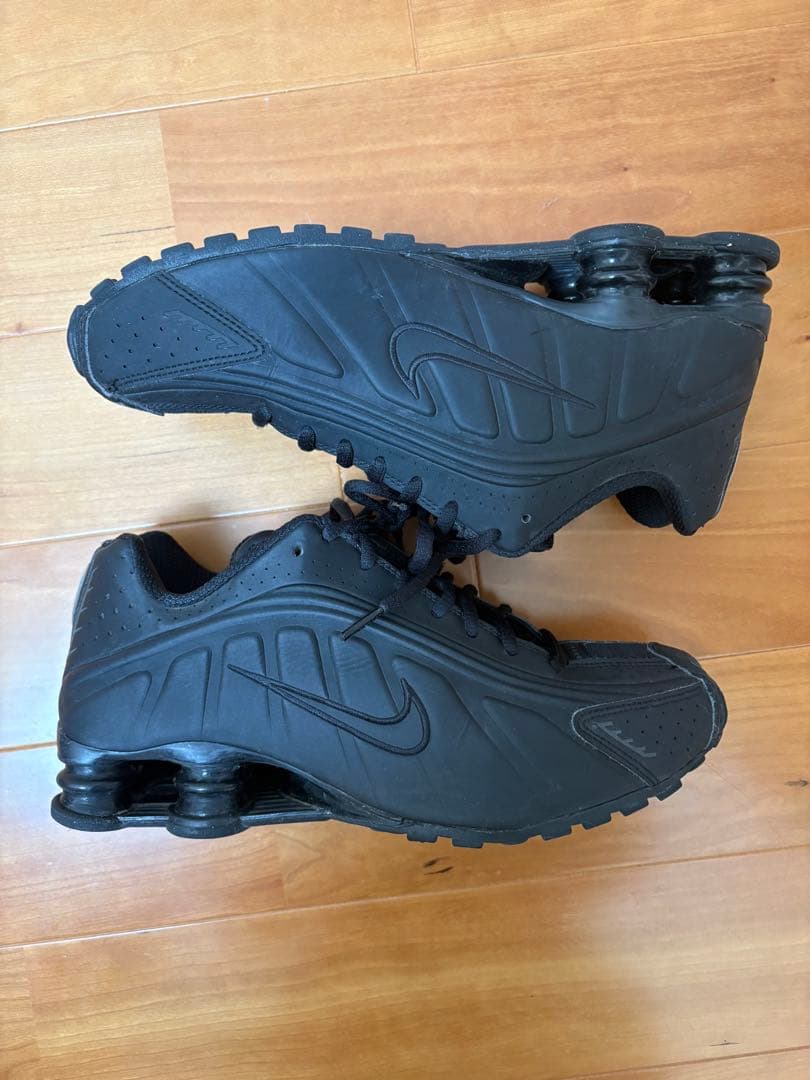 Nike Shox r4 ブラック 27.5