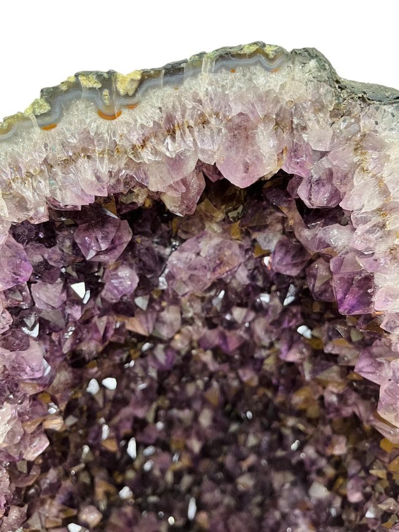 稀少鉱物 カコクセナイト内包（レインボー発色）アメジストドーム 約60cm