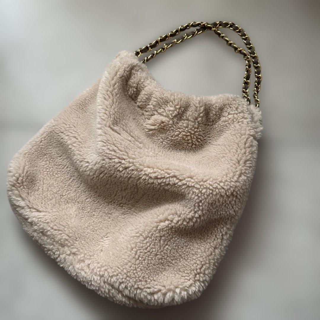 ヴィオラドーロ　エコファー　チェーンバッグ