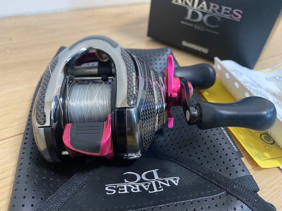 シマノ アンタレスDC HG カスタム仕様　カーボン　キャンディピンク塗装