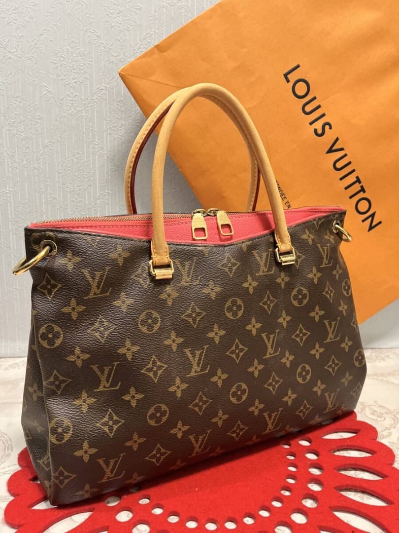 極美品 LOUIS VUITTON ルイ ヴィトン パラス M40466 142