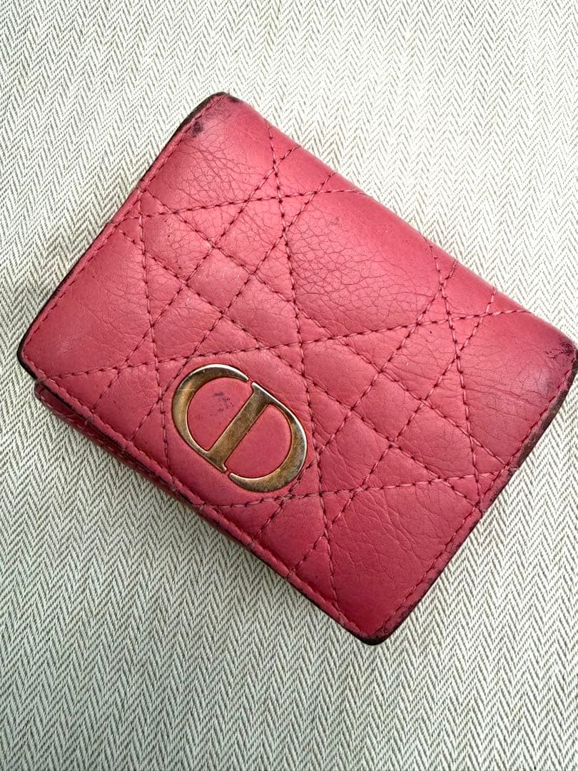 Dior カロ　カロナージュ　三つ折り財布　箱付き