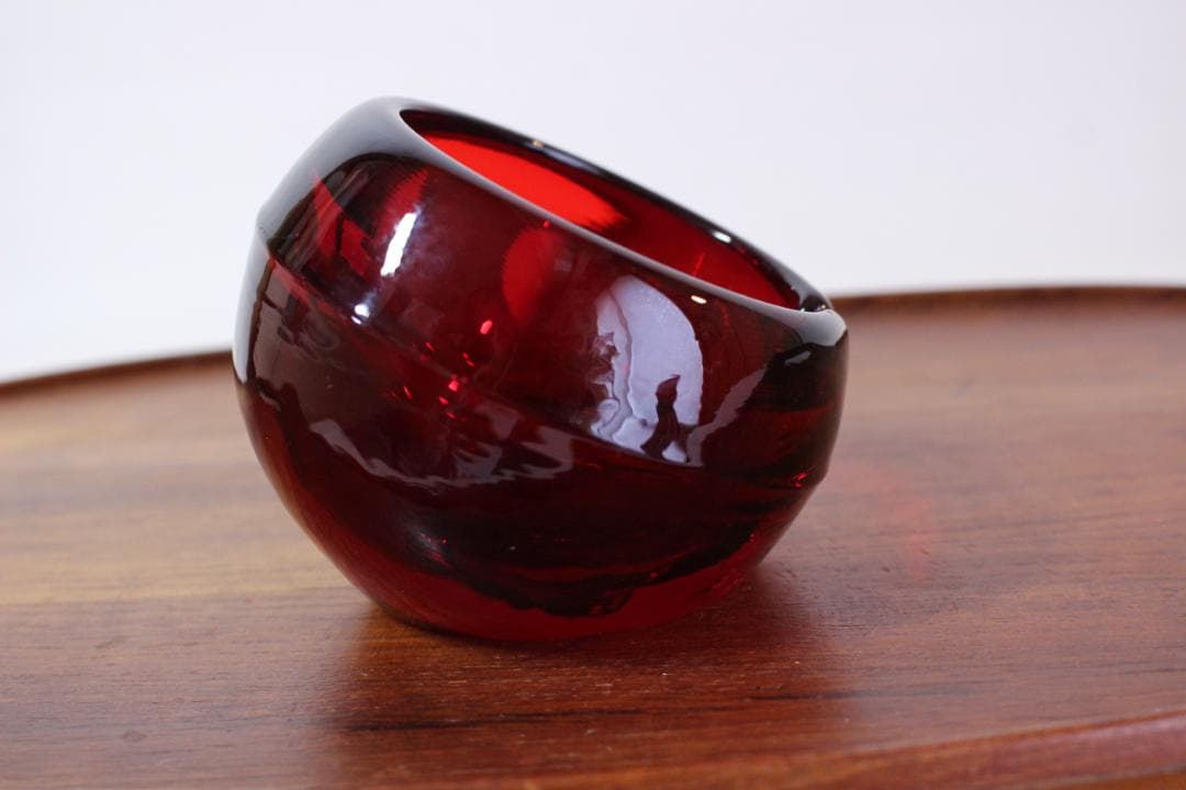 70s　ずっしり！　バイキング　VIKING　レッドガラス　灰皿　ビンテージ