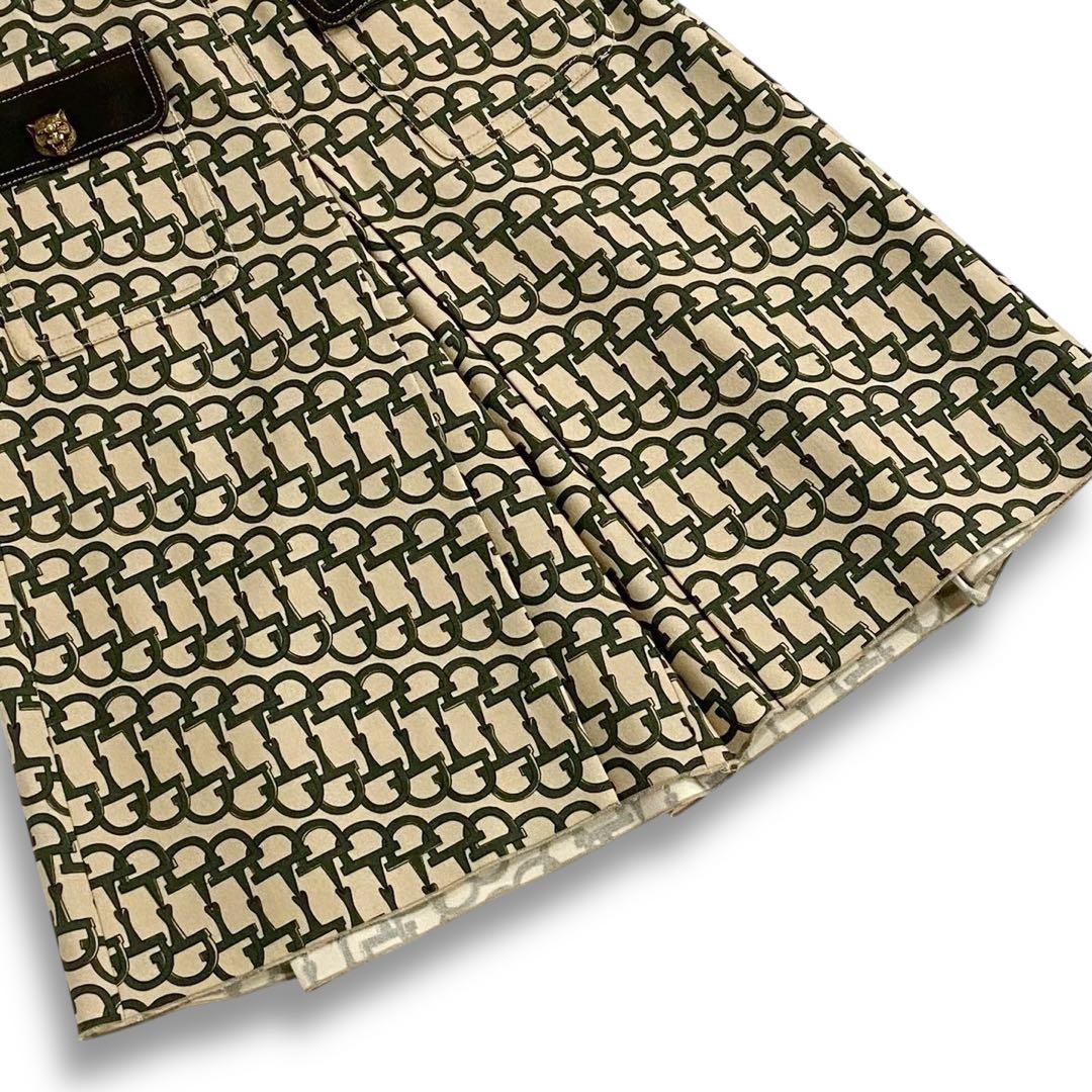 16awꕥグッチ ランウェイモデル キャットヘッド ホースビット柄 キュロット