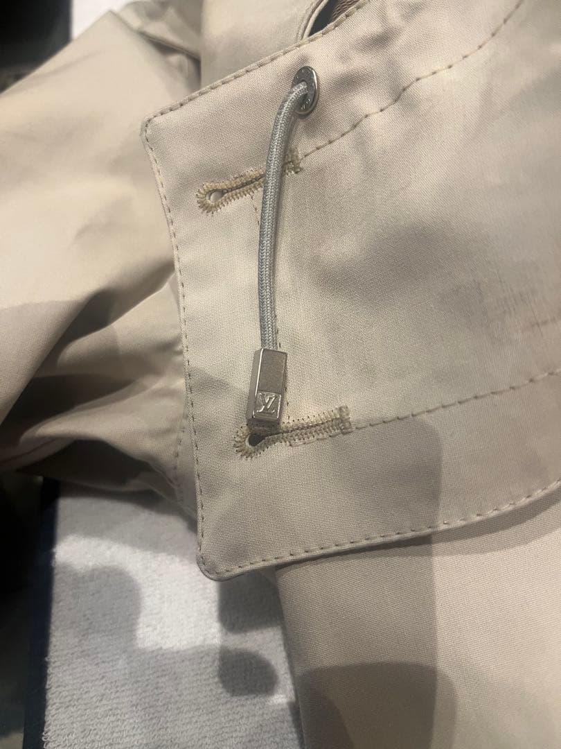 ルイヴィトンベージュ ステンカラーコート 裏地ダミエ柄 サイズ50