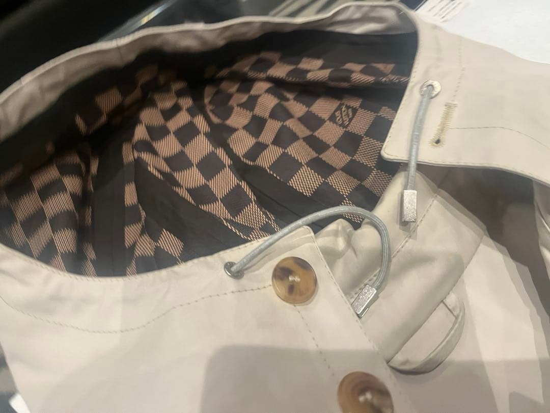 ルイヴィトンベージュ ステンカラーコート 裏地ダミエ柄 サイズ50