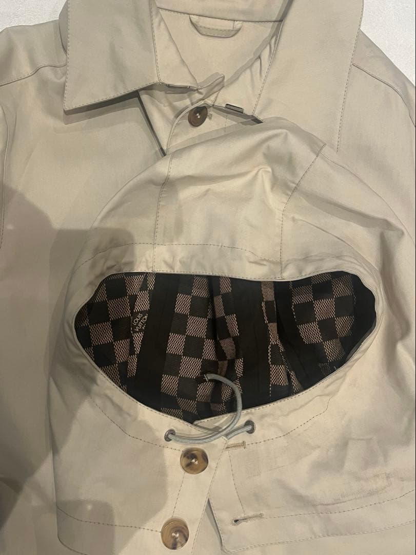 ルイヴィトンベージュ ステンカラーコート 裏地ダミエ柄 サイズ50