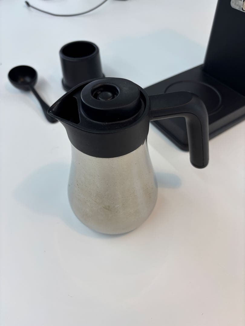 ドリップコーヒーメーカー ブラック