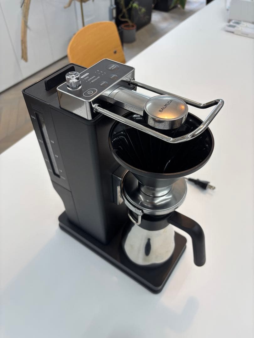 ドリップコーヒーメーカー ブラック