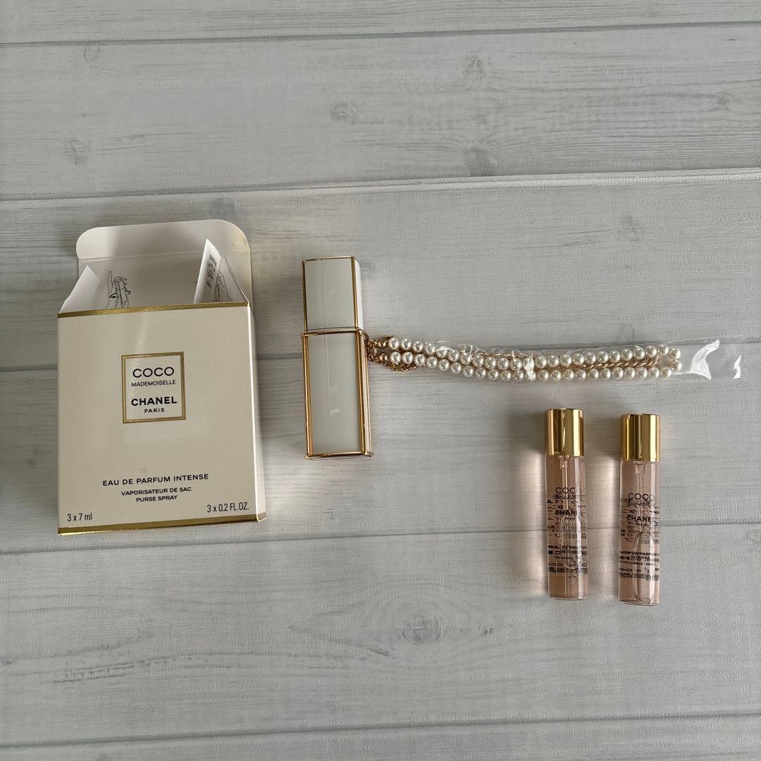 新品　シャネル　ココ　マドモアゼル　オードゥ　パルファム　チェーン付き