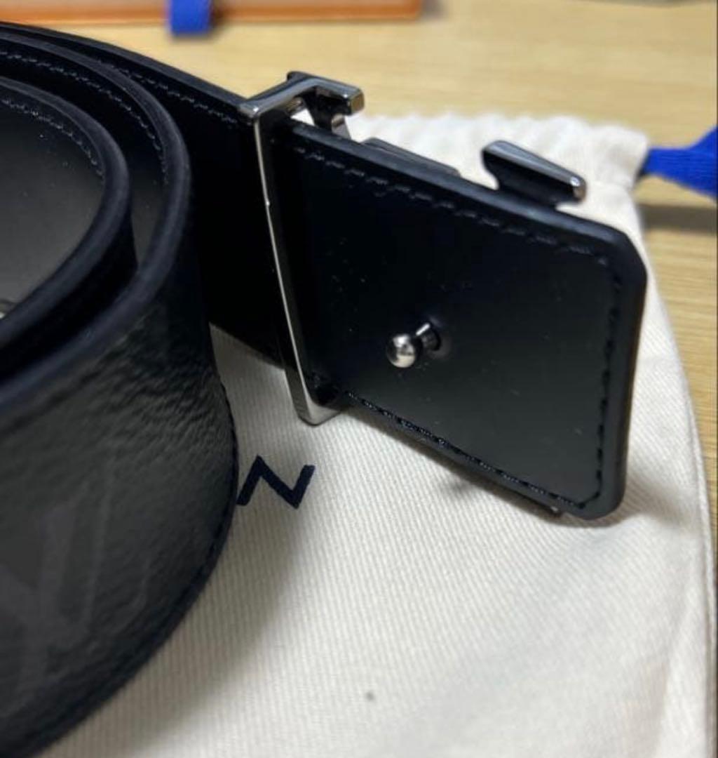 ルイ・ヴィトン ブラックレザーベルト 80/82