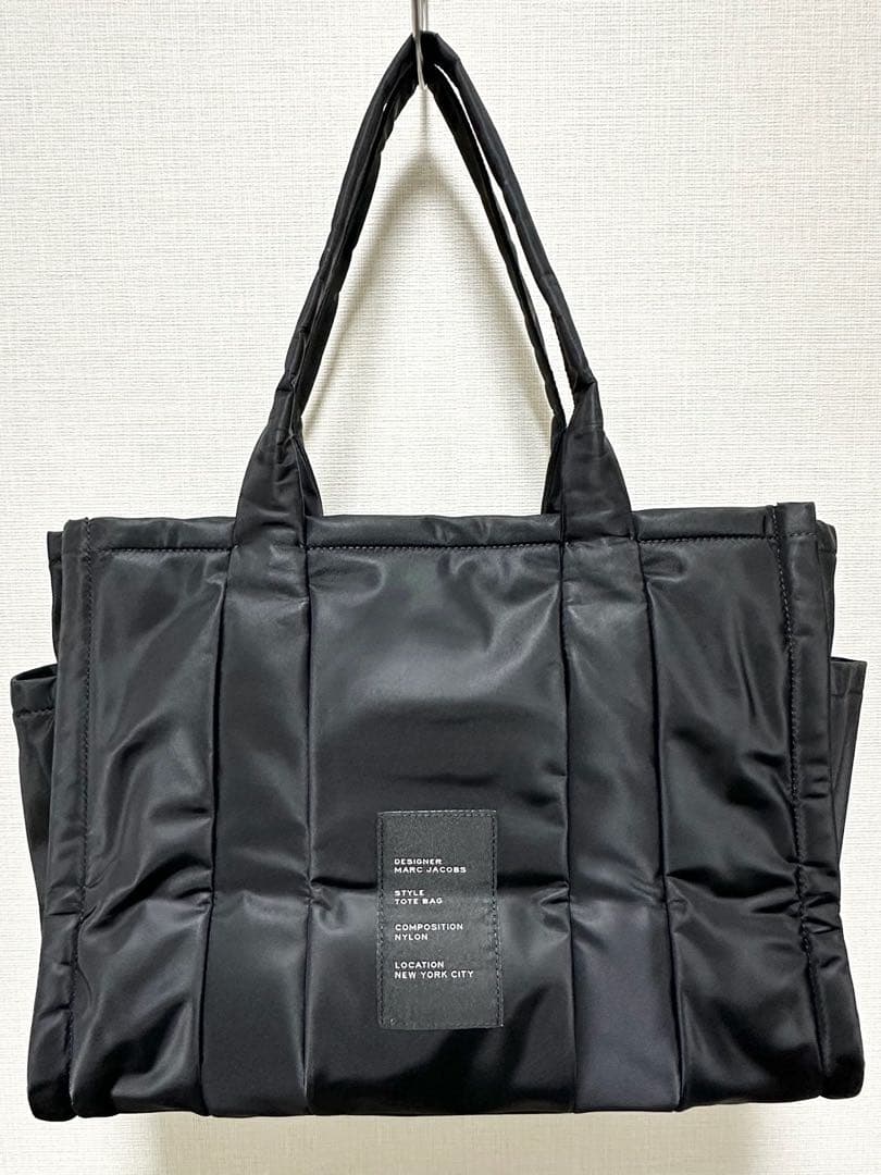 新品★マークジェイコブス ザ パフィー ナイロン ラージ トートバッグ ブラック
