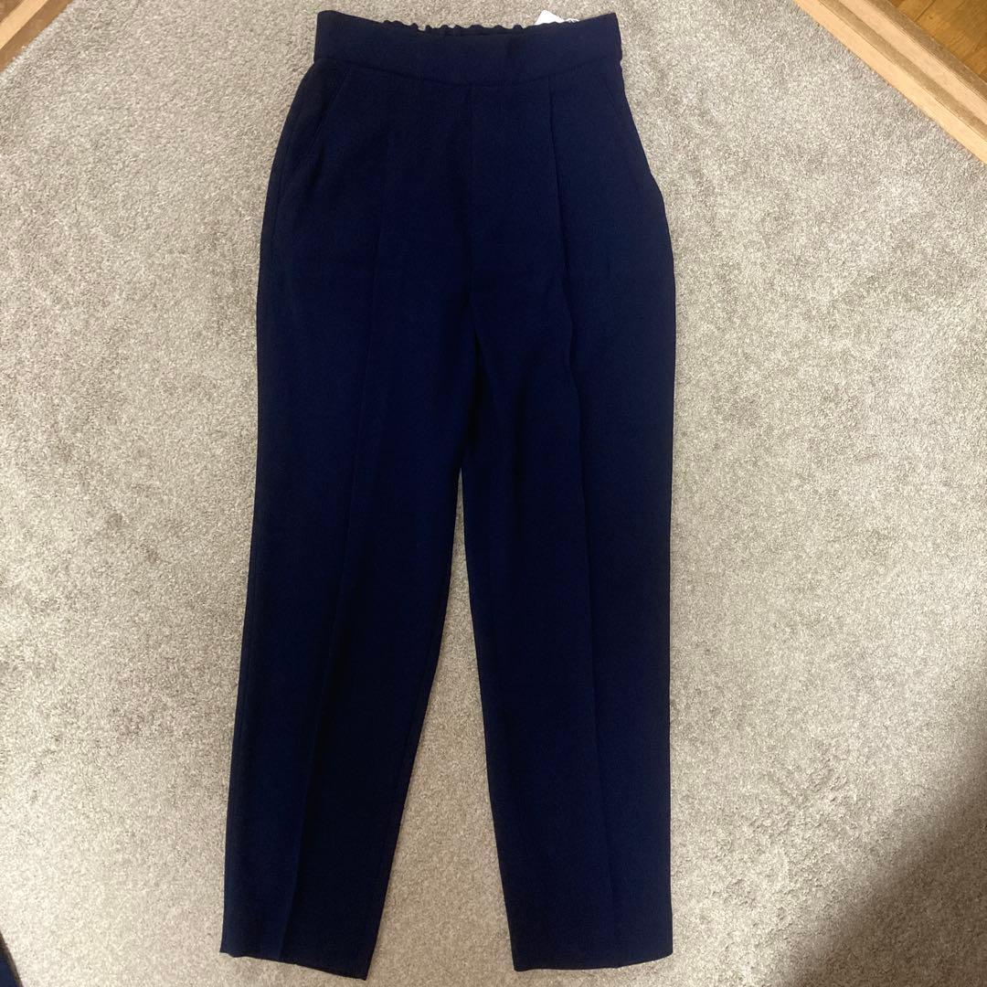 新品タグ付きUNITEDARROWS パンツスーツ36 ネイビー