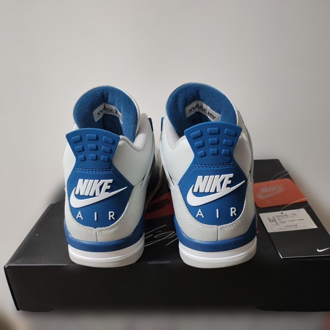 エアジョーダン4 ミリタリーブルー