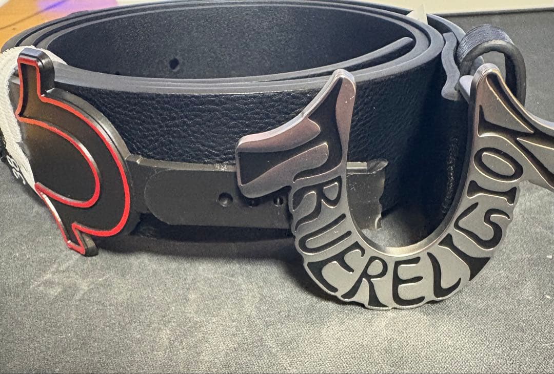 激レアTRUE RELIGION トゥルーレリジョン ベルト バックル 黒