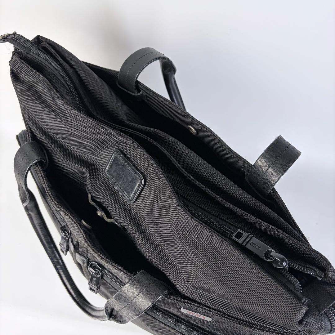 Jakk Wyldeトゥミ トートバッグ コンパニオン アルファ肩掛け