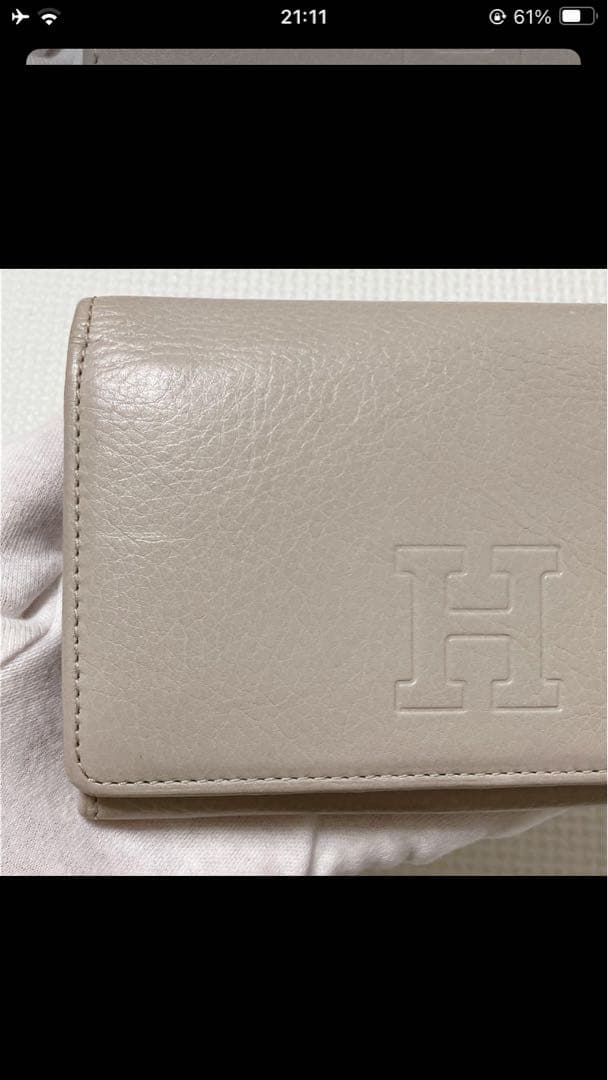 未使用HIROFUヒロフレザー二つ折り財布　センプレ　ライトグレー 「H」ロゴ