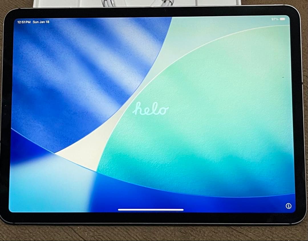 iPad Pro 11インチ2018 Wi-Fi + Cellular