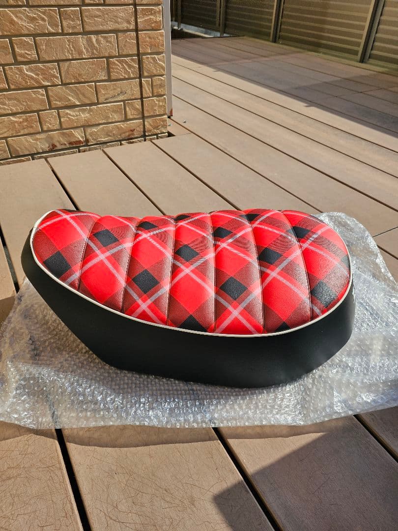 モンキー125 純正チェック柄シート！新品箱入り！