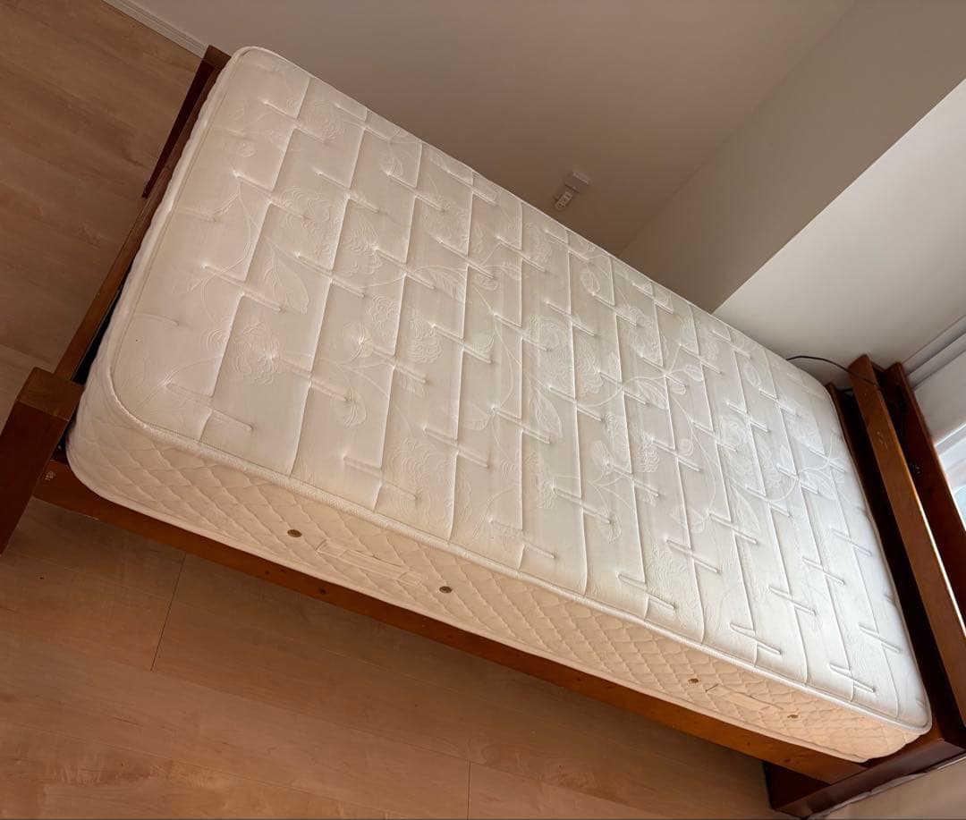 日本ベッド　セミダブル　マットレス　シルキーポケットレギュラー（ウール入）