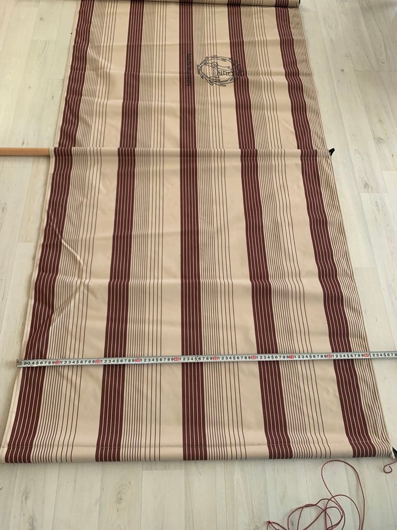 MOUNTAIN RESEARCHキャンプスクリーン