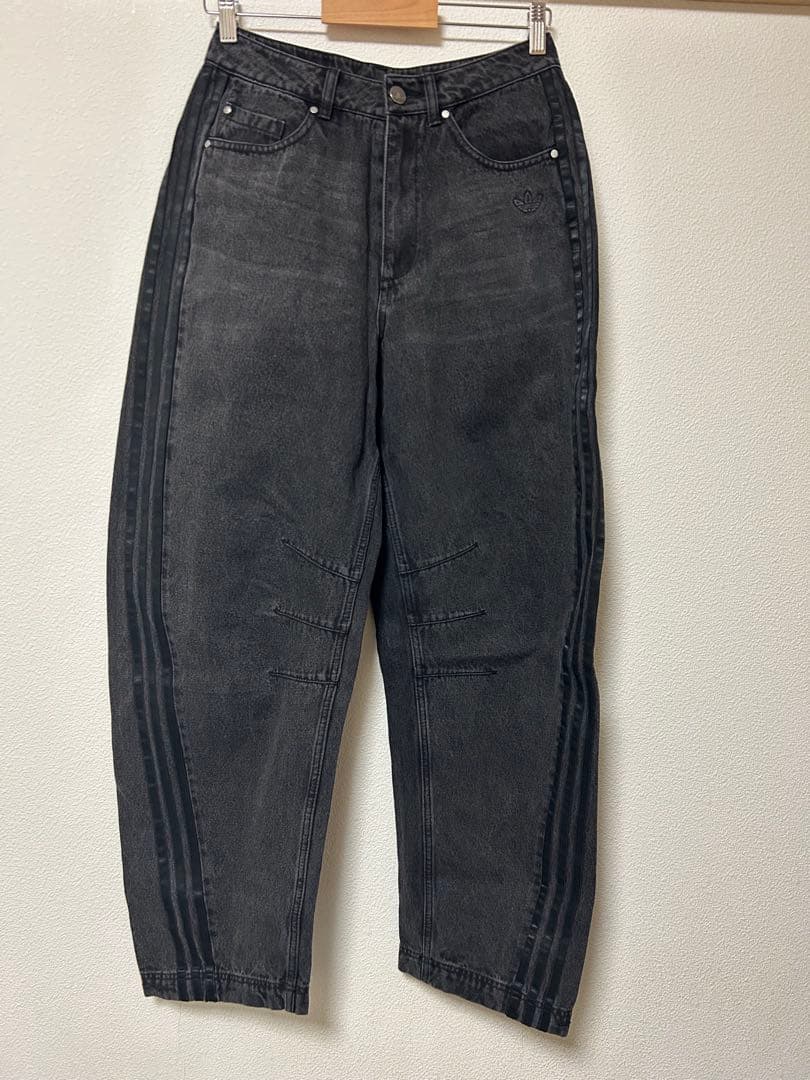 Adilenium シーズン 3 バナナフィット ウォッシュドデニムパンツ