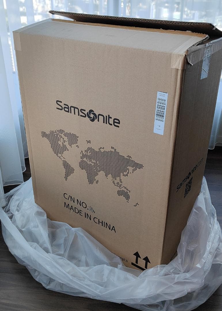 デイトナさん専用　【未使用品】 サムソナイト Mサイズ アップスケープ 軽量