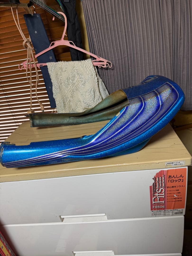 て*ぃ様 CBX本物アウトバーンテール青紫ラメ カウル