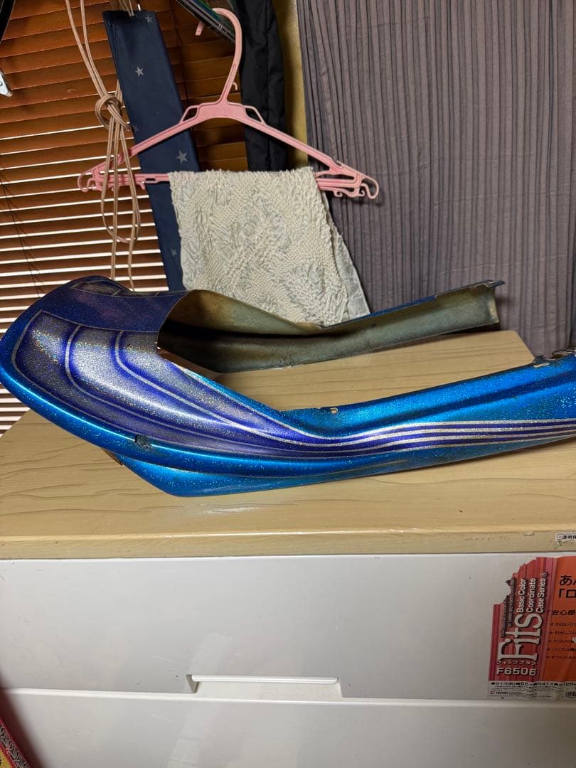 て*ぃ様 CBX本物アウトバーンテール青紫ラメ カウル