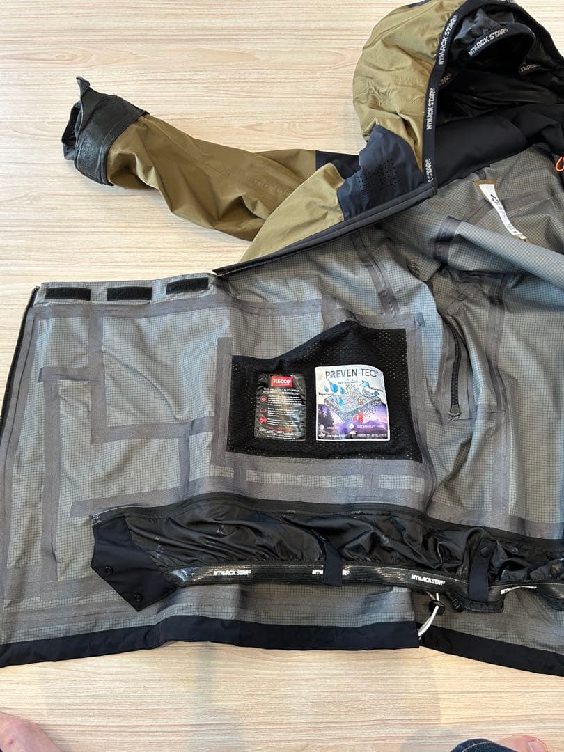 マウンテンロックスター　ハルマキジャケット　サイズXL