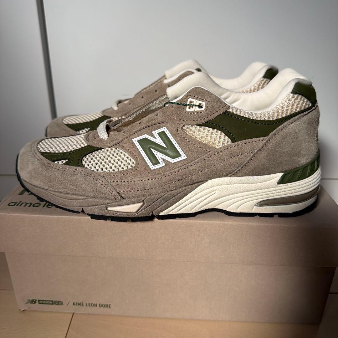 新品未使用　M991CRS NB×エメレオンドレ　26.5