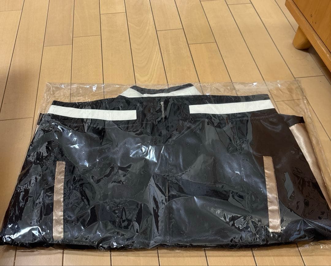 非売品　未開封　JRA 2025 ウインズ・デー オリジナルUMASKAジャンＬ