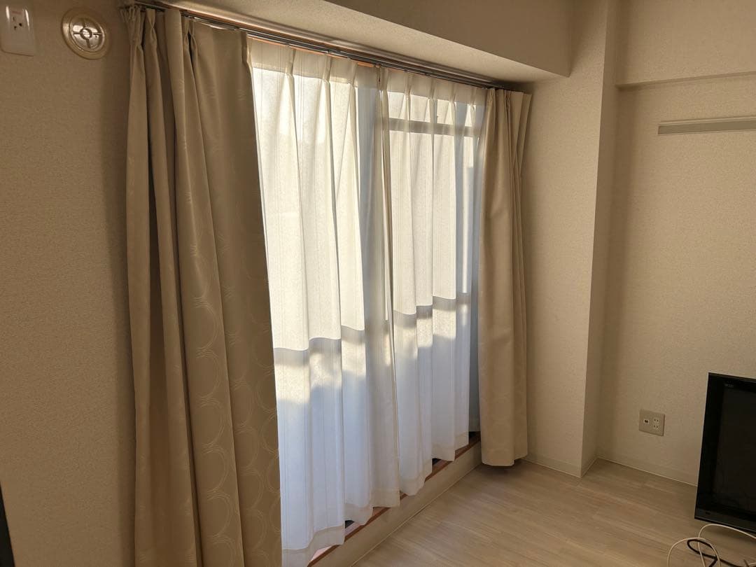 ニトリカーテンセット　遮光1級遮熱遮音　縦180横170 (85×2) 2組×2