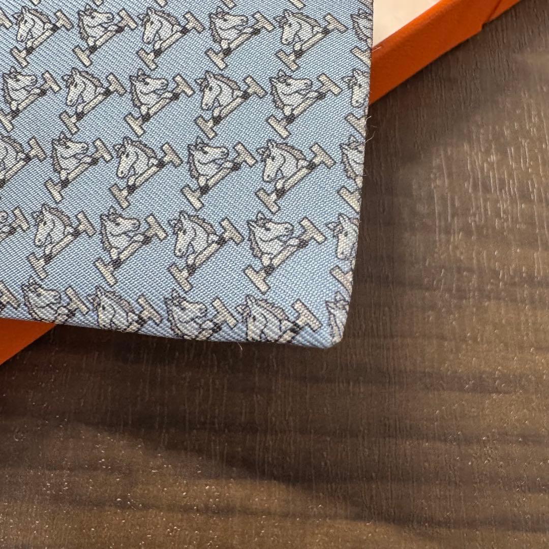 未使用 近年モデル HERMES エルメス 干支『丙午年』× Hロゴ ネクタイ