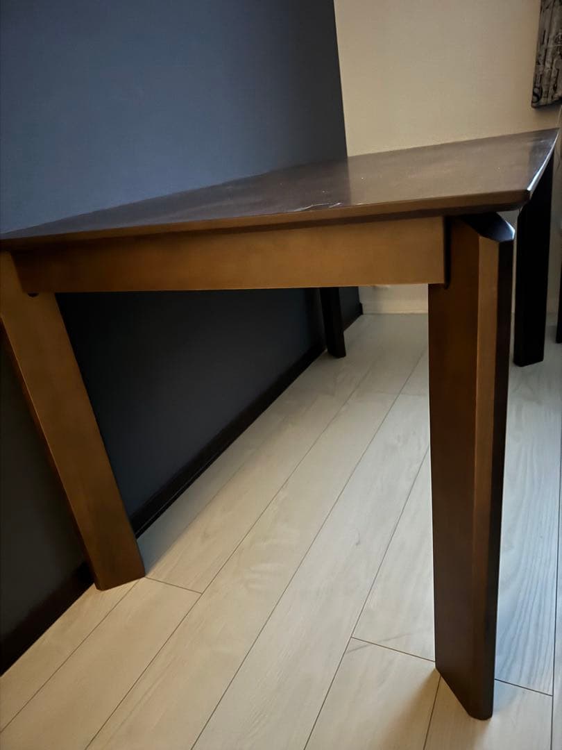 【札幌ファニシング】ブラウン木製ダイニングテーブル