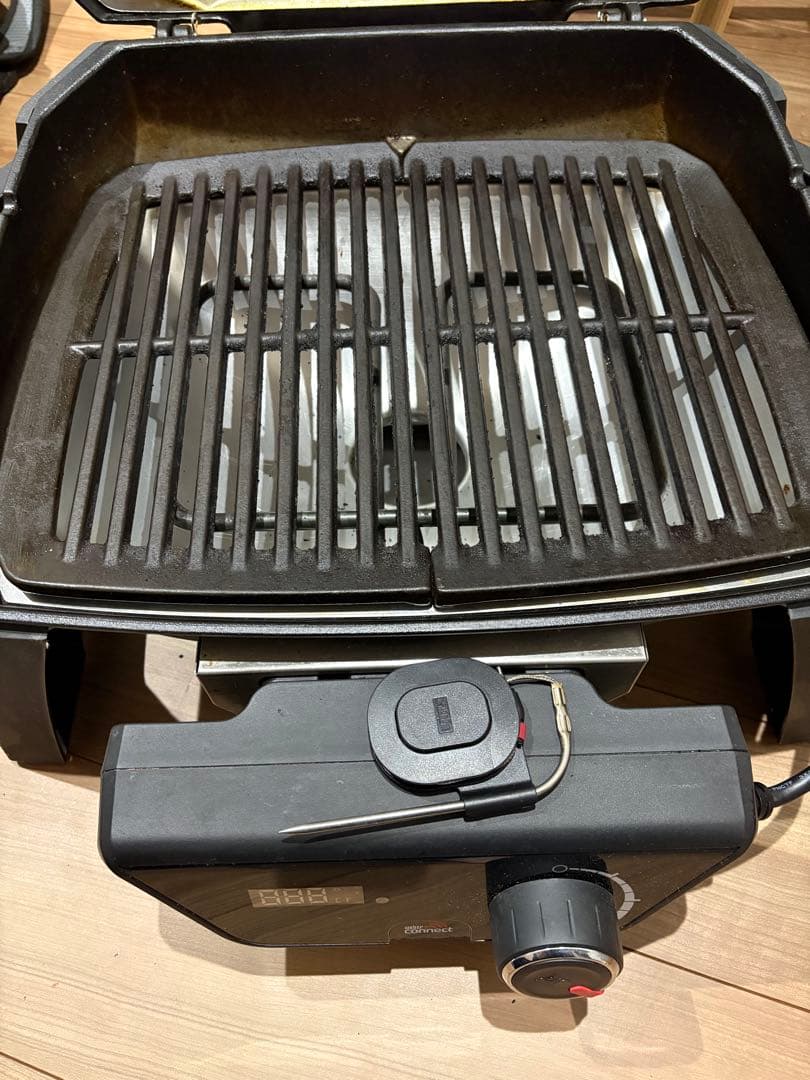 中古　Weber Pulse 1000 電気グリル