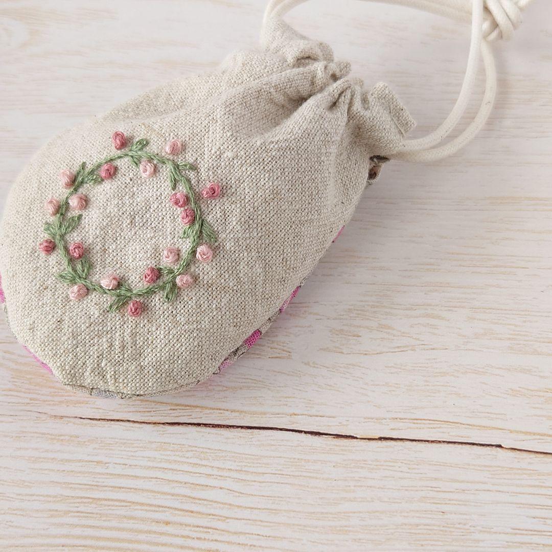 【最終出品／値下げ】ちっちゃな巾着サシェ/詰替えタイプ【フラワーリース】