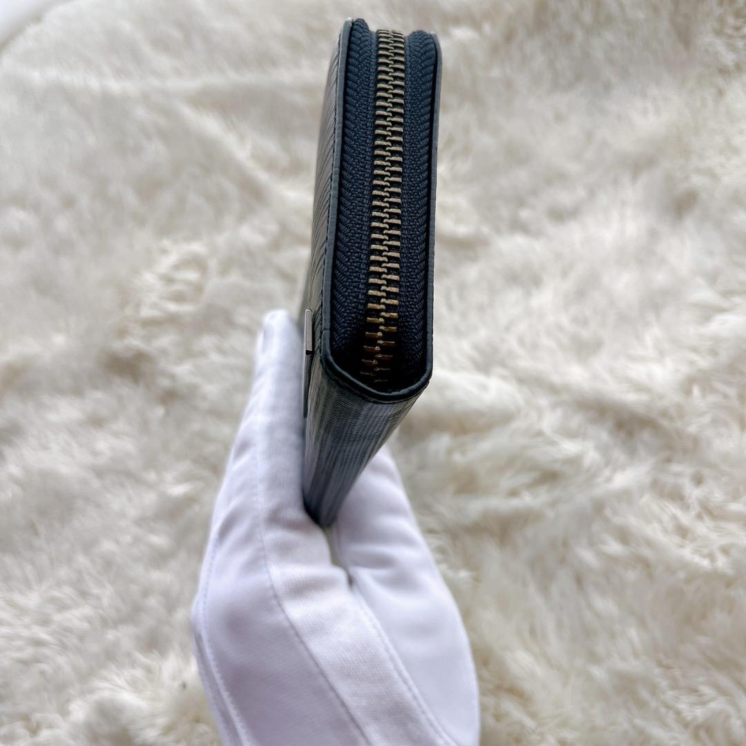 CK  （カルバンクライン） 長財布 ネイビー 型押し