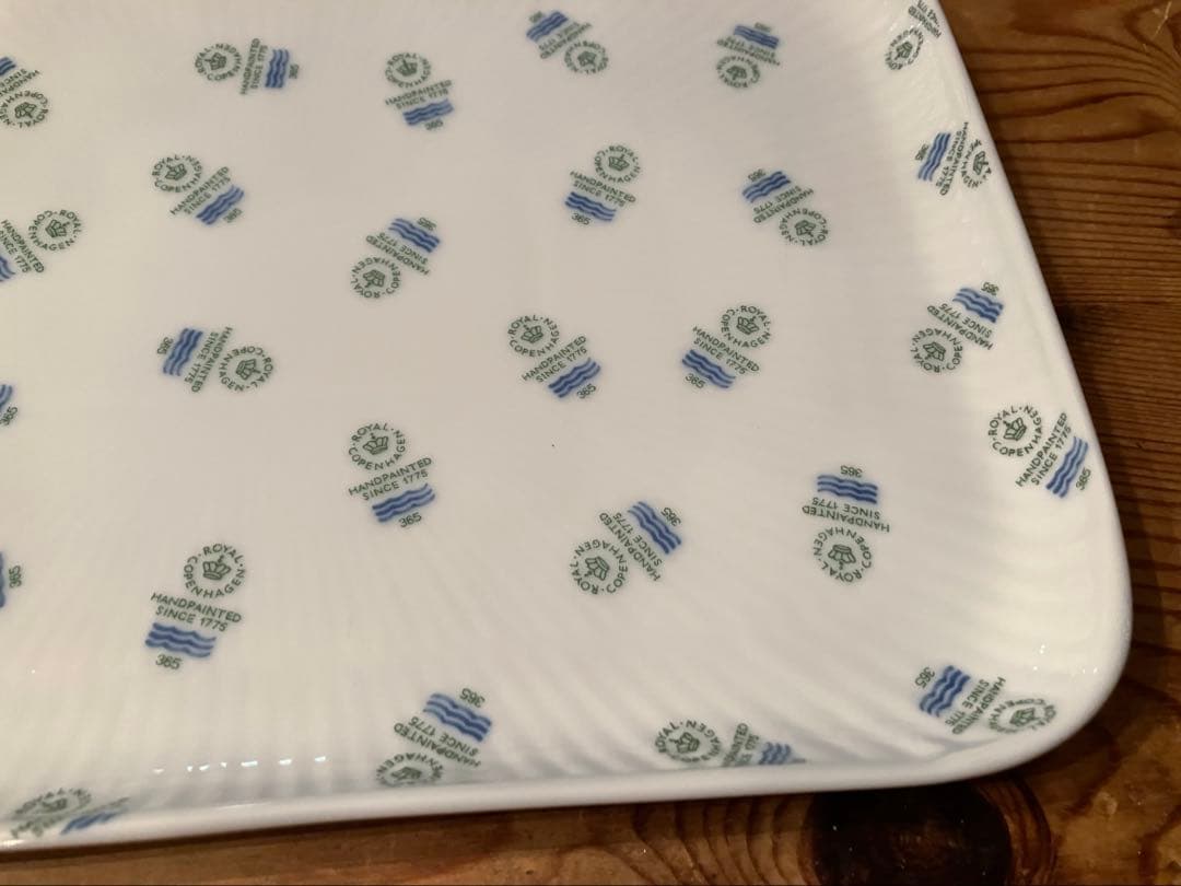 ロイヤルコペンハーゲン　シグネチャー　22レクタングルトレイ