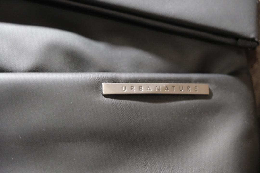 バッグ X URBANATURE Radiant Urban Sling R1