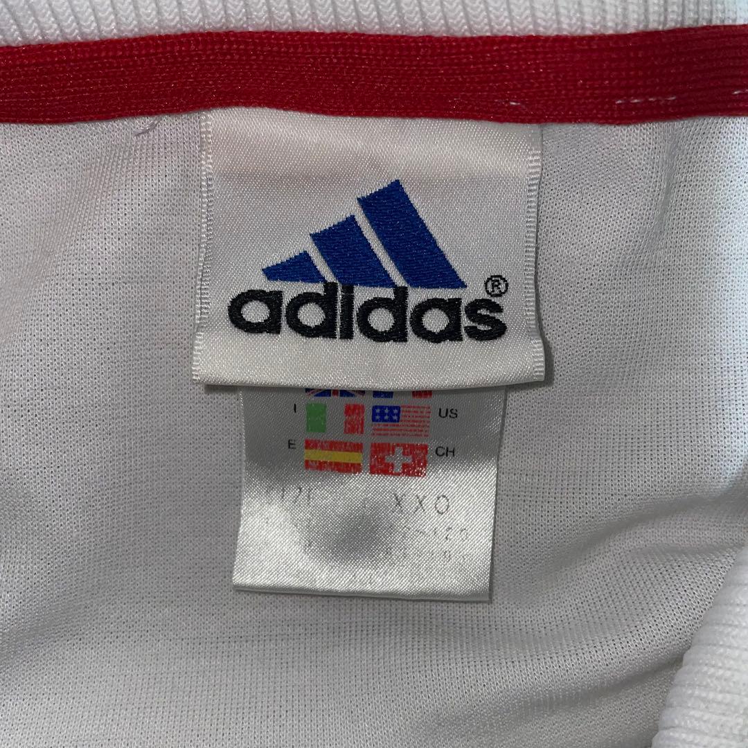 アディダス万国旗タグ1999年2000年シーズンのサッカー日本代表ユニフォーム