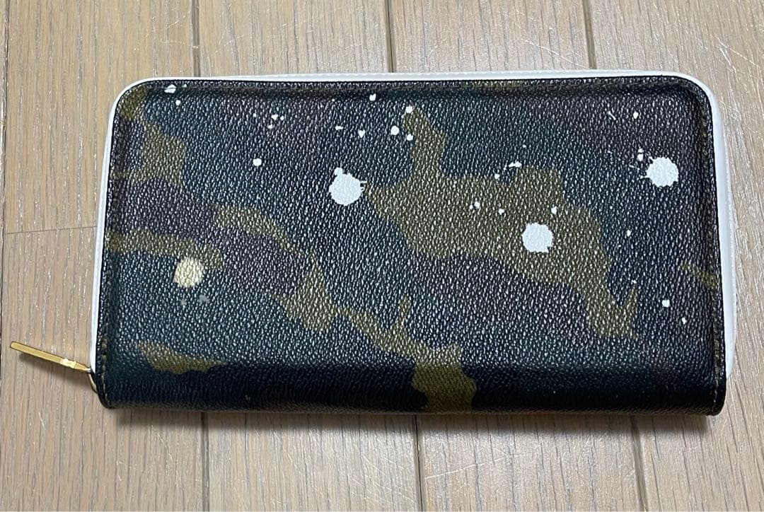 美品 GENTIL BANDIT ジャンティバンティ長財布 ラウンドファスナー