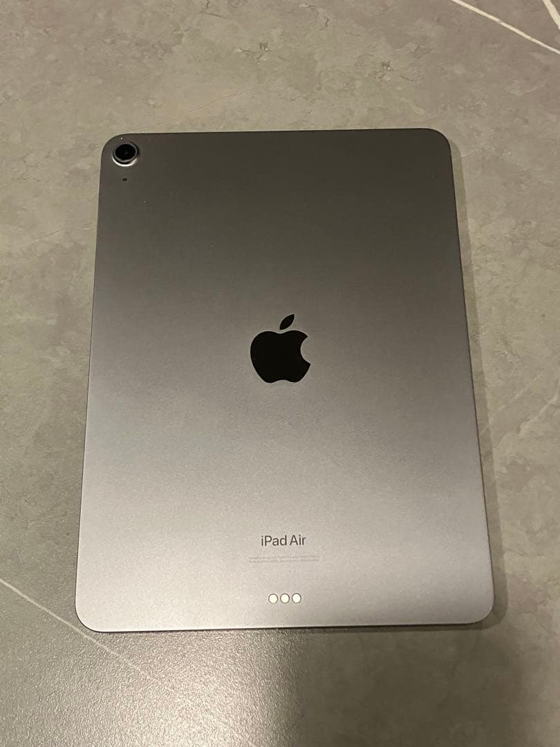 iPad Air 第５世代64GB Wi-Fiモデルスペースグレイ10.9インチ